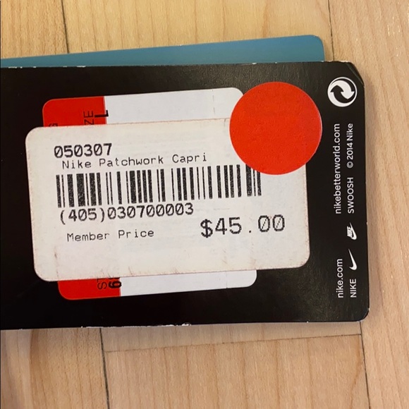 Nike Patchwork Capri - Picture 4 of 4